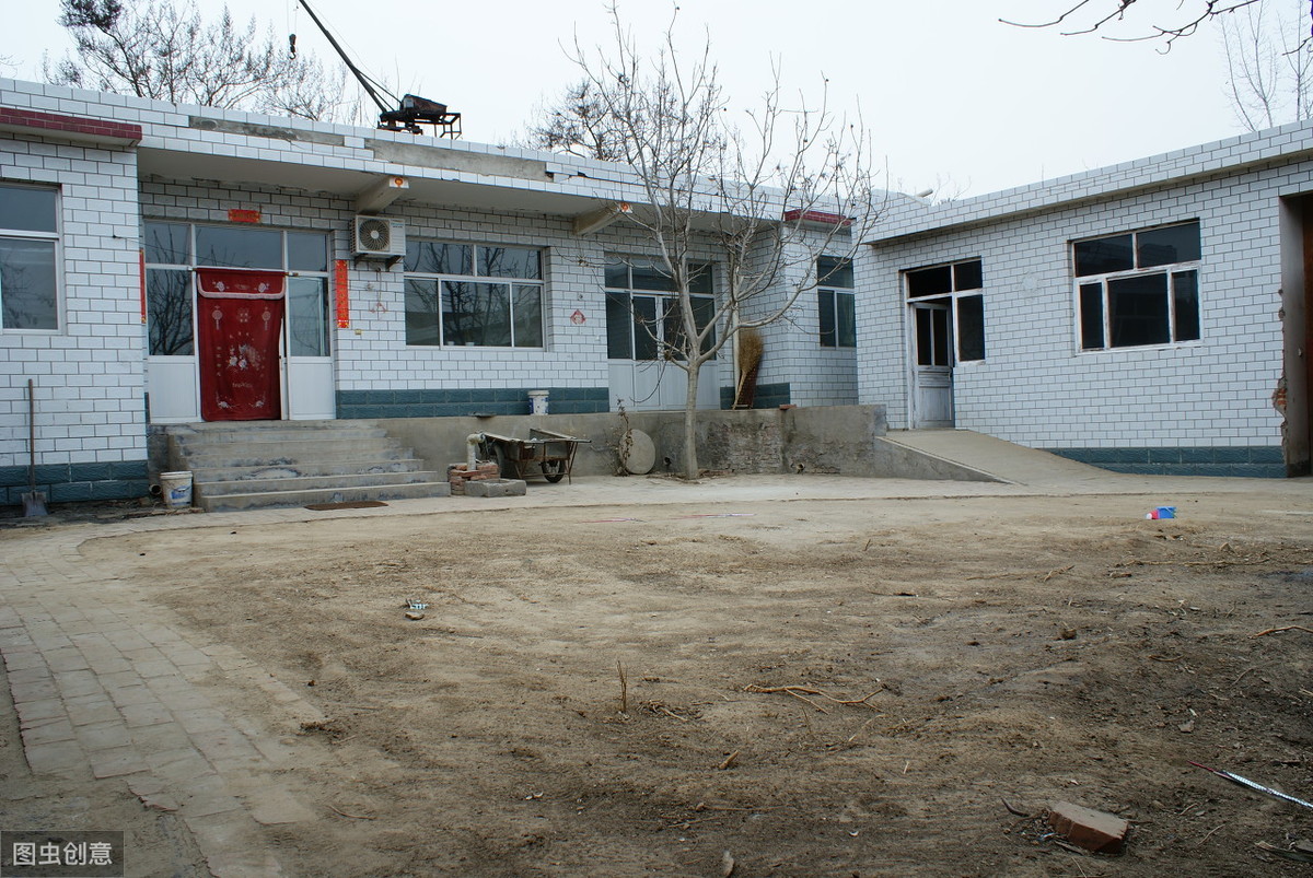 在农村女儿可以继承宅基地吗？多个子女发生纠纷怎么办？