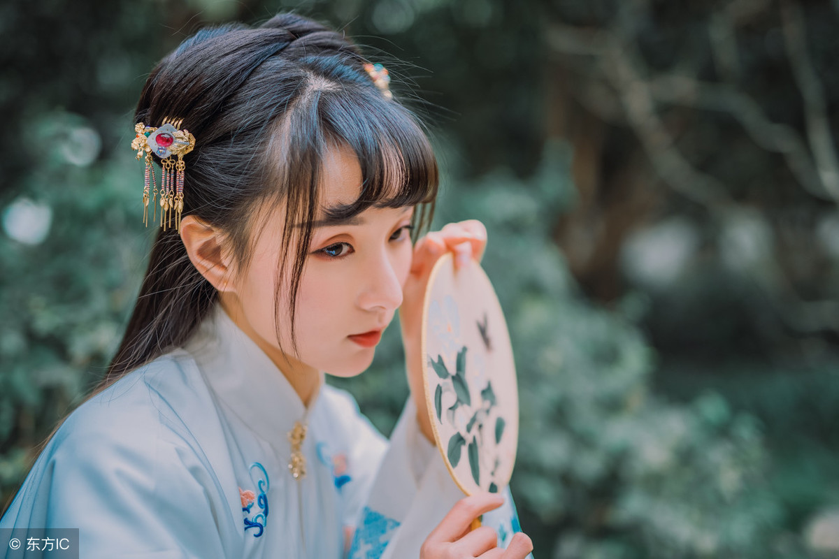 丈夫要求离婚时，女人正确离婚“三步走”