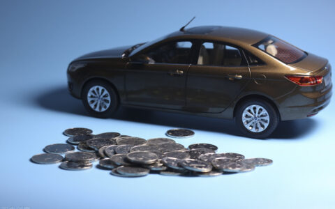 车贷对征信要求严格吗及一览车贷对征信的潜在影响