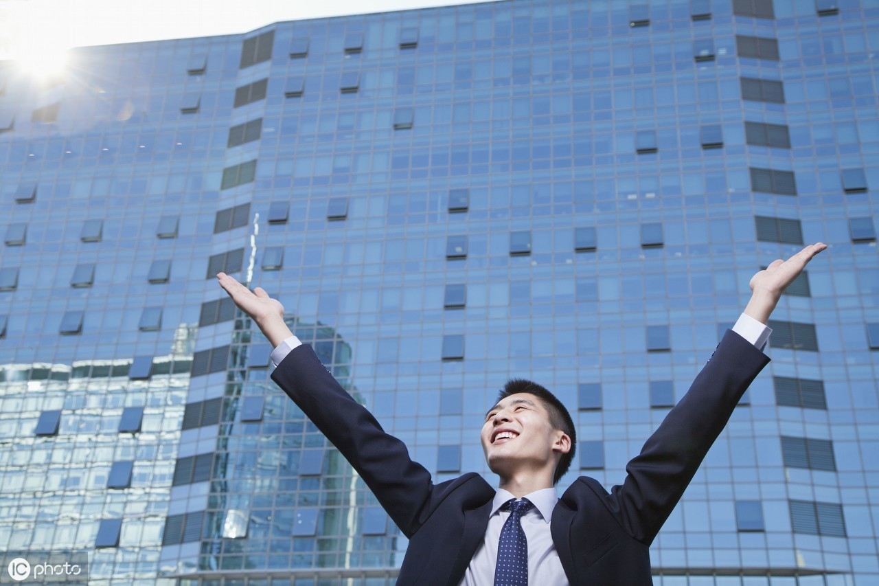 大学生贫困补助申请书范文