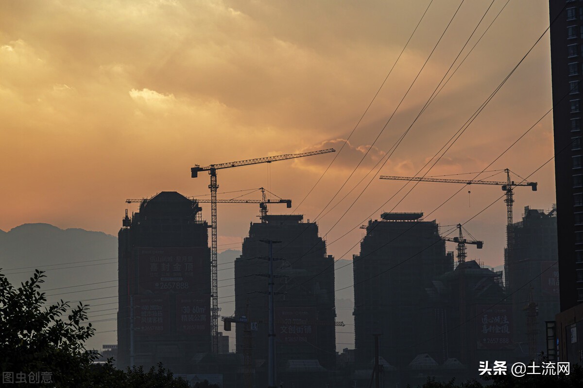 农村翻建房屋审批流程是什么？必须要邻居签字吗？