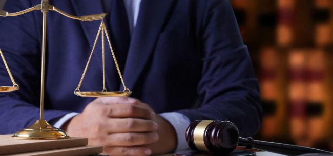 邹晓春：证券律师是个良心活，是天使还是魔鬼只在一念之间