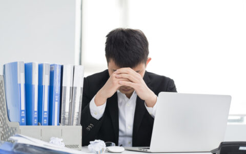 工伤索赔期限是多久及用人单位工伤赔偿标准