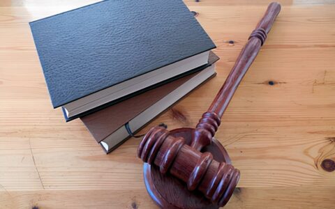 司法涉诉信息查询及个人涉诉信息查询中心