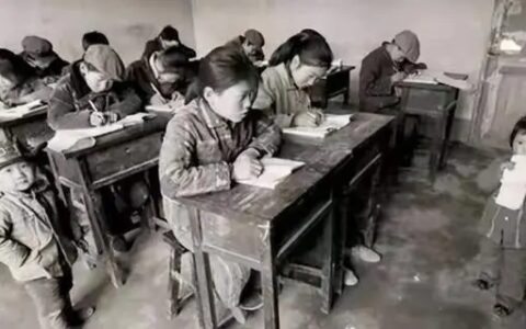 家庭贫困原因说明及家庭困难情况说明自述