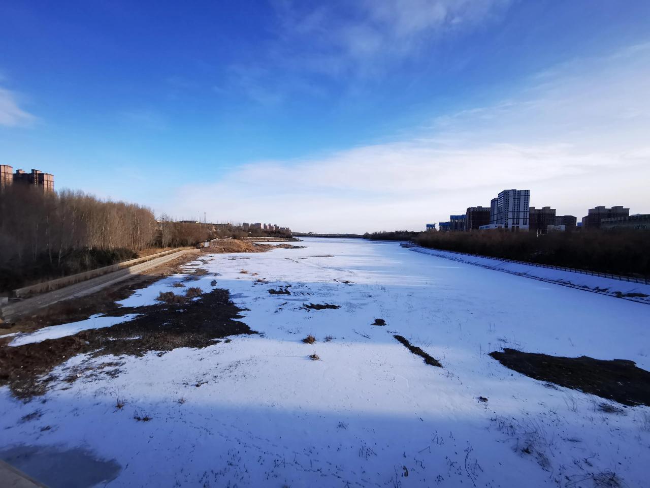 没有牟取非法利益的目的，是否构成走私普通货物、物品罪？