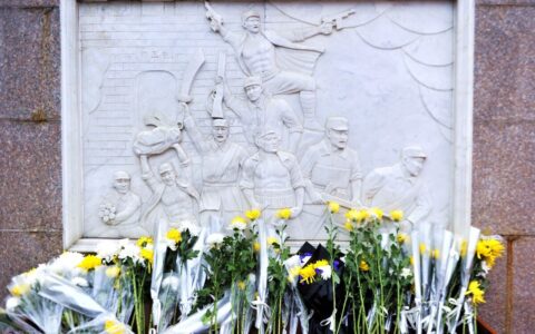 烈士家属每月多少钱及烈士后代最新政策