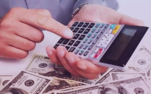 十级工伤赔偿标准是什么及十级工伤赔偿标准一览表