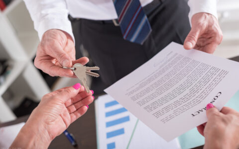 合作合同纠纷怎么处理及合同纠纷立案标准