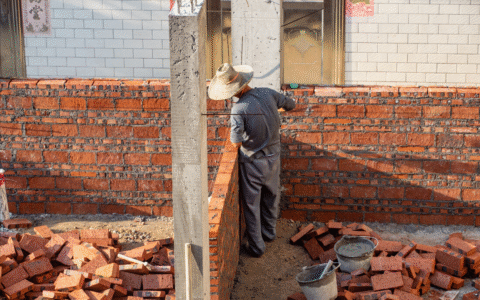 宅基地所有权是什么意思及宅基地所有权和使用权