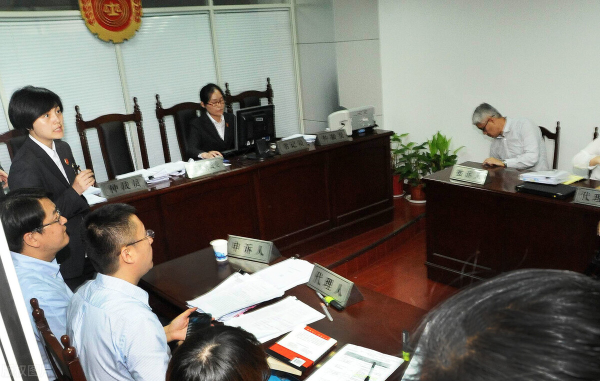 新劳动争议司法解释一：用人单位迫使劳动者解除合同需支付赔偿金