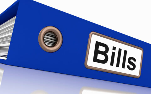 商业承兑汇票与银行承兑汇票区别和联系及银行承兑汇票承兑流程