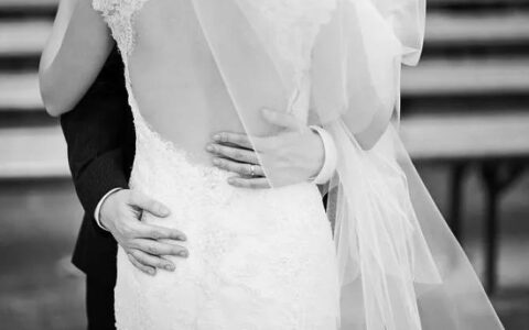 婚前房产证上加名字需要什么手续及婚前婚后买房写名字区别