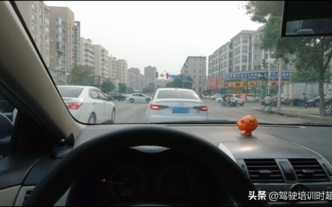 闯红灯如何处罚及新交规闯红灯规定