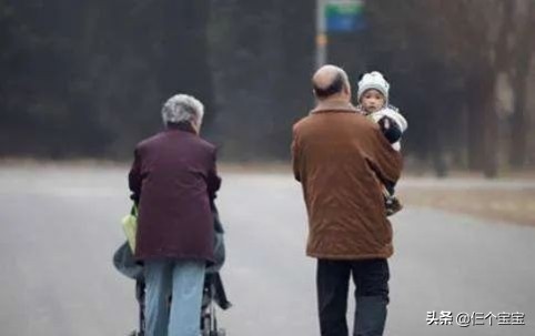 老婆不给我生二胎怎么办？别说二胎，满足这几个条件，三胎都行