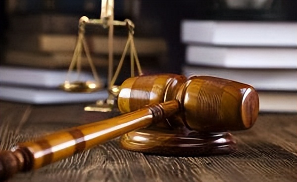 最高法：行政行为的合法性该以何时的法律作为依据呢？