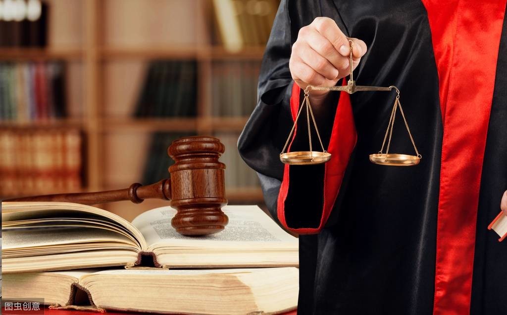 法庭调查和法庭辩论的区别是什么