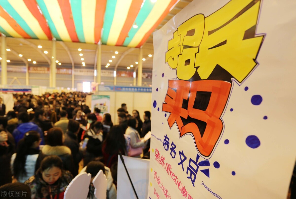 韩静律师：劳动者拒绝签订劳动合同，用人单位应当如何处理？