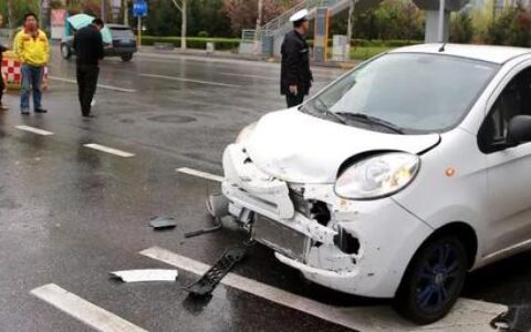 机动车报废年限是多久及2025年私家车报废新规定