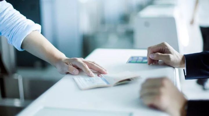 去国外念书需要提供无犯罪记录证明，要怎么开具？公证如何办理？