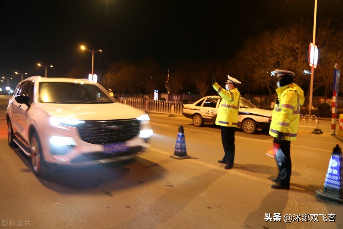 饮酒和醉酒驾驶的界定和处罚规定，2次饮酒驾驶，也会吊销驾照