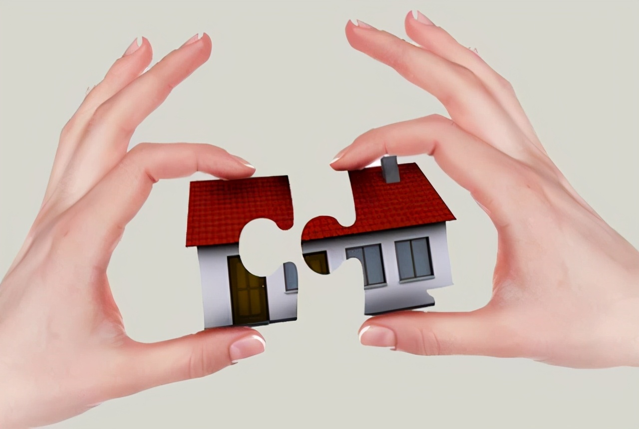 房产过户生前、离世何时办，选错相差几十万