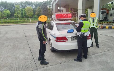 摩托车违法闯高速怎么处罚及中华人民共和国道路交通安全法