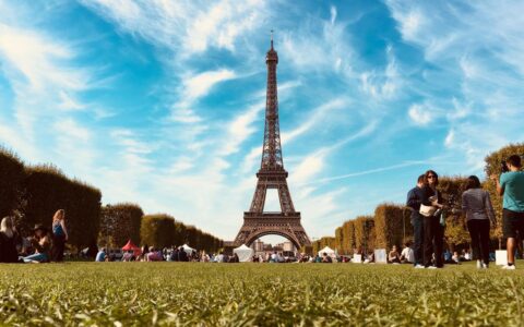 法国签证好办吗及法国留学签证办理