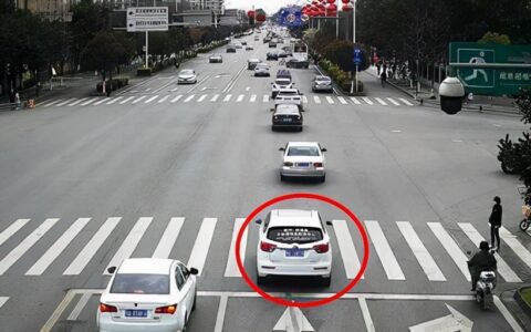 闯红灯扣分吗及闯红灯扣6分处罚