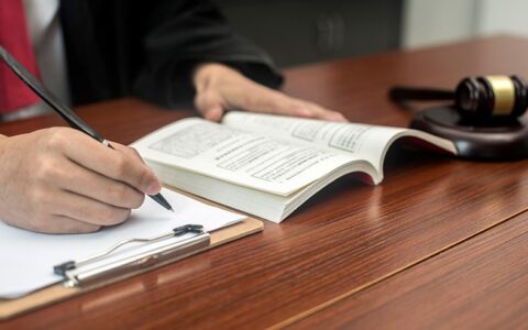 什么是犯罪嫌疑人条件及犯罪嫌疑人具备的基本条件