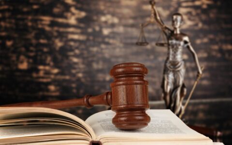 刑事案律师咨询在线解答及免费律师法律援助分享