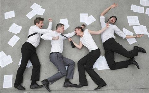 裁员赔偿金如何计算及公司裁员补偿标准