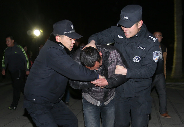 发现家里进小偷，与之发生打斗，不慎将其打死，是否要承担责任？