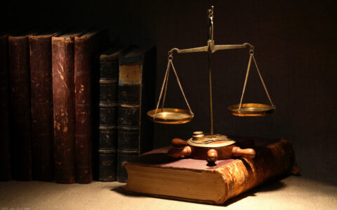 打架造成轻伤判刑吗及2025年人体轻伤鉴定标准