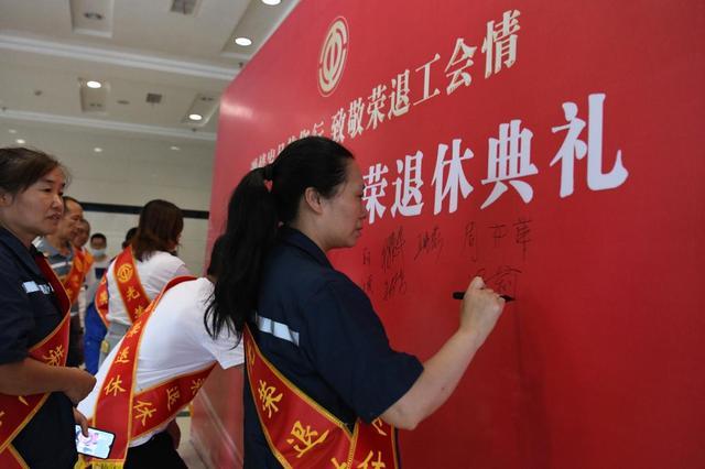 延迟退休已成“定局”，什么时候正式推行？第一批受影响的是谁？