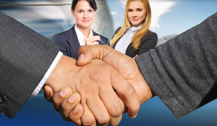 吴灵辉：合同纠纷当中律师的收费标准是多少？