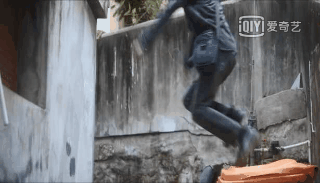 【法眼看剧】《猎罪图鉴》——使用匕首拒捕，如何处罚？