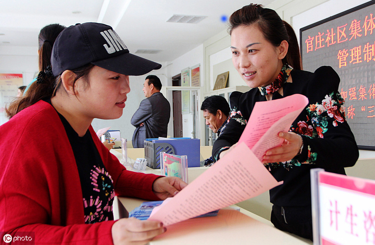 灵活就业者参保，缴费基数选择60%还是100%，哪个更划算？