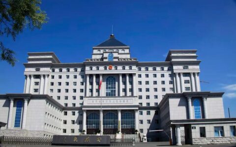 决定逮捕和批准逮捕的区别及批准逮捕相关的法律问题