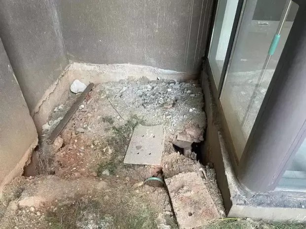 长沙北辰中央公园小区 30 栋回填土下沉引担忧